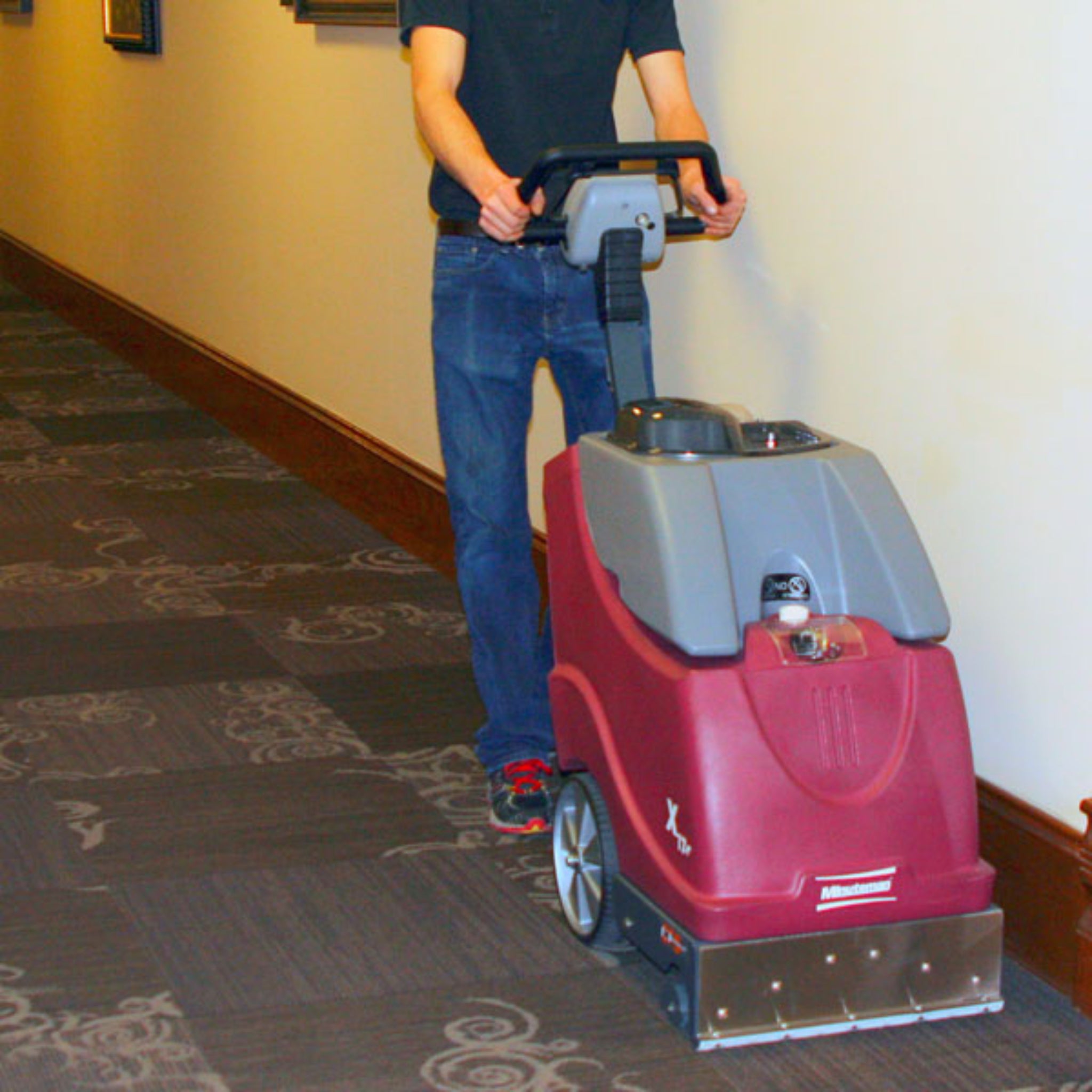 MINUTEMAN X17115HP X17 Eco Extractor 100Psi 115Vac - 1 Each